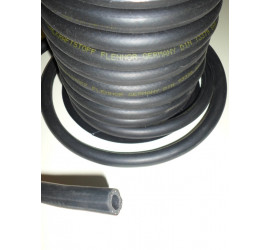 Durite essence souple, couleur noire, diamètre intérieur 6 mm