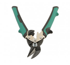 Pliers to cut the pipes, hoses, flexible