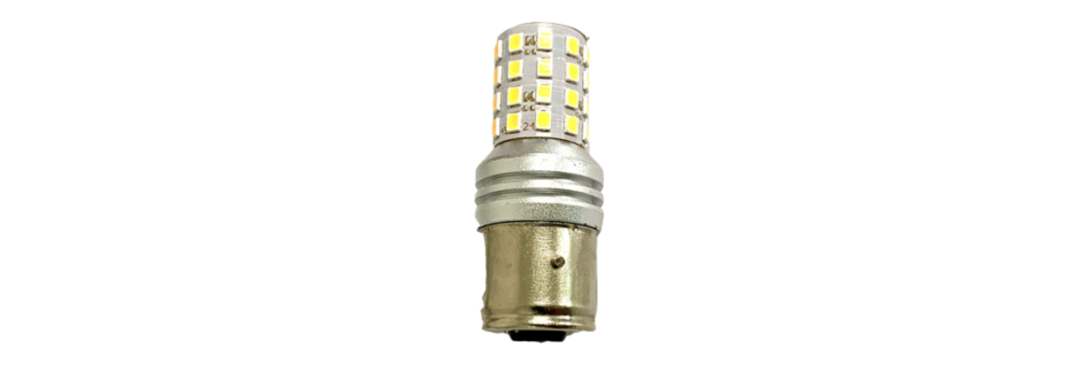 Ampoule à LED BA21S Longue Portée et Antibrouillard